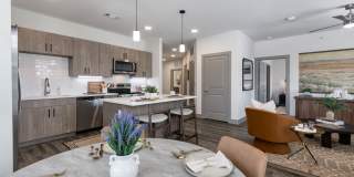 Local Dripping Springs Local Dripping Springs Gallery 7