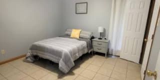 1408 Christie Gallery 5