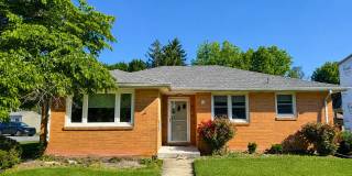 Charming 2 Bedroom Home in Prime Lititz Location - Attached Garage & Large Unfinished Basement Gallery 1