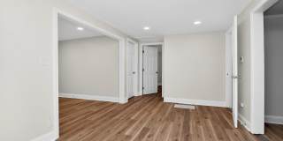 Summer Rent Special on this Cozy Two Bedroom Home! Gallery 6