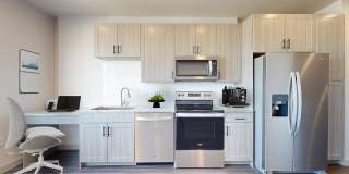 Railside at Wadsworth Station Gallery 24