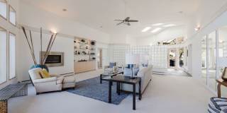 Furnished Bainbridge Island Waterfront Home with Incredible Views Gallery 7