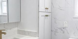 Brand New Luxury 3BR Top Floor Apartment | Washer/Dryer | Easy NYC Commute | Pet Friendly Gallery 19