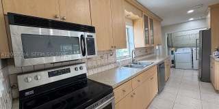 3232 Village Green Dr Gallery 6