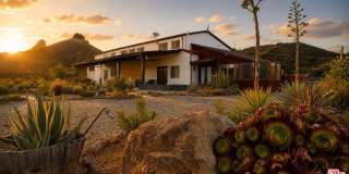 32194 Mulholland Hwy Gallery 1
