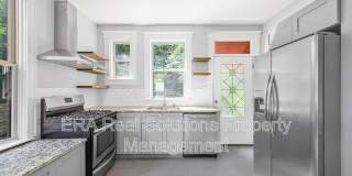 421 Dorchester Ave. Gallery 22