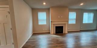5Bd/3Ba Two Story House - For viewing! Gallery 6