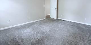 Ranch living in the City Gallery 13