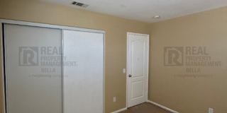 Ideal Layout! 4 Bedroom Home with Main Floor Bed/Bath & Open Loft Gallery 40