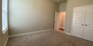 209 Johnson Street Gallery 32