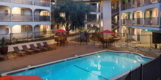 Luxe 1801 Gallery 2