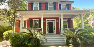 Gorgeous home in an ideal location on Daniel Island Gallery 1