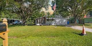 105 DOMINO Drive N Gallery 1