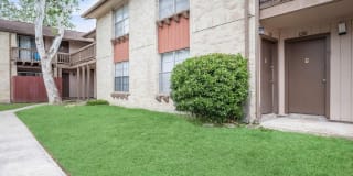 Forest Oaks Gallery 9