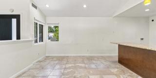 15920 Gledhill Street Gallery 4