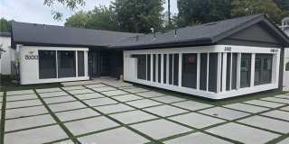 5100 Fallbrook Avenue 5100 Fallbrook Avenue Gallery 1