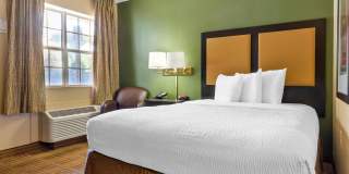 Bakersfield - California Avenue Gallery 16