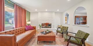 1500 Country Club Gallery 1