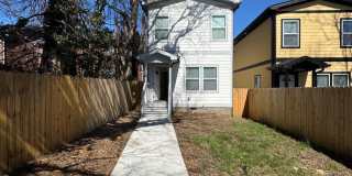 Be the first to live in this 3 bed/3.5 bath home across from Meharry Medical- great location with controlled access parking Gallery 33