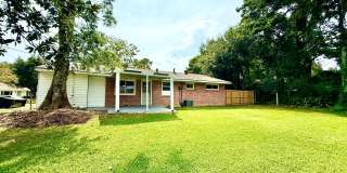 Updated 3 Bedroom Home with Large Fenced Yard in Land O' Lakes Gallery 26