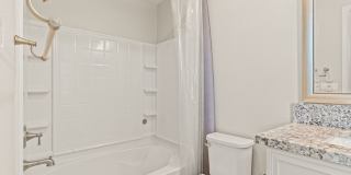 Luxury 3-Bed Townhouse in Hayward Just Built in 2019! Gallery 23