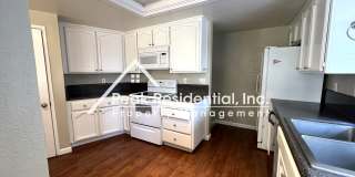 Wonderful Natomas 2bd/2.5ba Townhome with 2 Car Garage! Wonderful Natomas 2bd/2.5ba Townhome with 2 Car Garage! Gallery 9