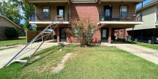 2-Bed, 2.5-Bath Townhouse Near McNeese State University!! Gallery 1