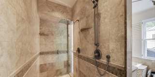 5809 GROSVENOR Lane Gallery 20