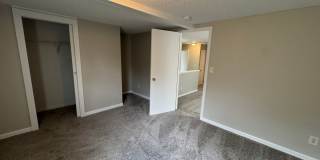 Lawrence-Fort Ben-Oaklandon 3 Bedroom and 2.5 Bathroom Gallery 18