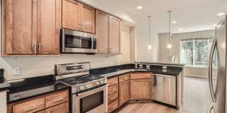 Charming three-level Townhome available for immediate move in. Charming three-level Townhome available for immediate move in. Gallery 6