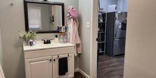 2819 26th Street Gallery 18