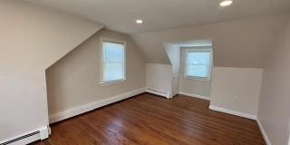 277 Jackson Avenue Gallery 15