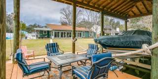 Waterfront Luxury Living – 4 Bed / 3 Bath – Over 2,600 Sq Ft Gallery 56