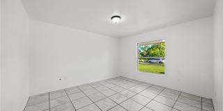 4735 30th Street SW Gallery 2