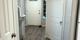 Fully renovated Renton Highlands 3-bedroom, 2.5 bath, 1234asf townhome. Gallery 14