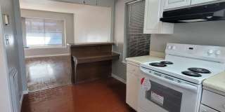 1309 East 21st Gallery 11