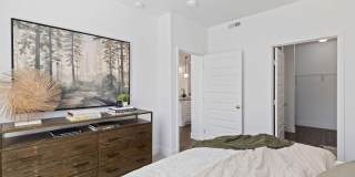 Rivercrest Gallery 85