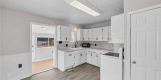 13 E Lamington Road Gallery 6