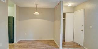Sunflower Apartments Gallery 12