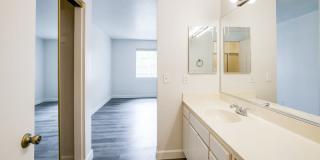 Beethoven Garden Apartments Gallery 25