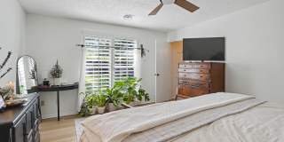 Private on 1.2 acres 3/2.5 bath w/2 car garage/20x30shop &pool Gallery 19