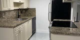 1455 Holly Heights Dr Gallery 1