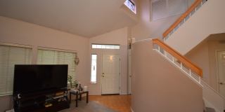 Bright Holladay 4 Bed Home – High Ceilings in Prime Location!! Gallery 6