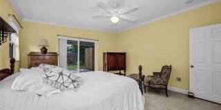 253 PARK Circle S Gallery 19