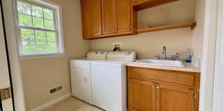 3 Bedroom 2.5 Bathroom Home Available in Elizabethtown! Gallery 24