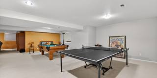 Spacious 5BR House in Longmont Gallery 35