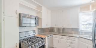 Stunning 3 Bed 2 Bath In Great Area Gallery 10