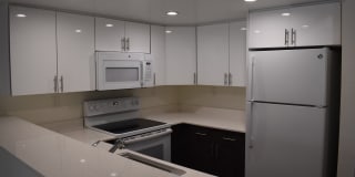 Aventura Harbor Apartments Gallery 22