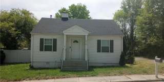 419 W Vandalia Road Gallery 1