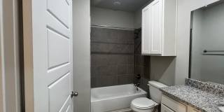 Elegant Home in Seguin! Gallery 10